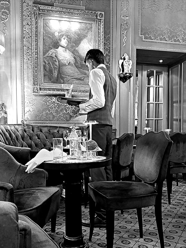 Blue Salon I Wien